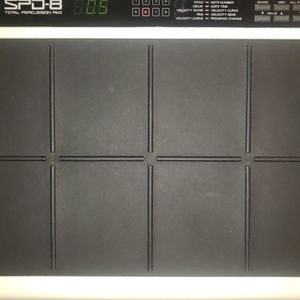Roland spd-8 8 pad percussion pad unit with power supply and sticks